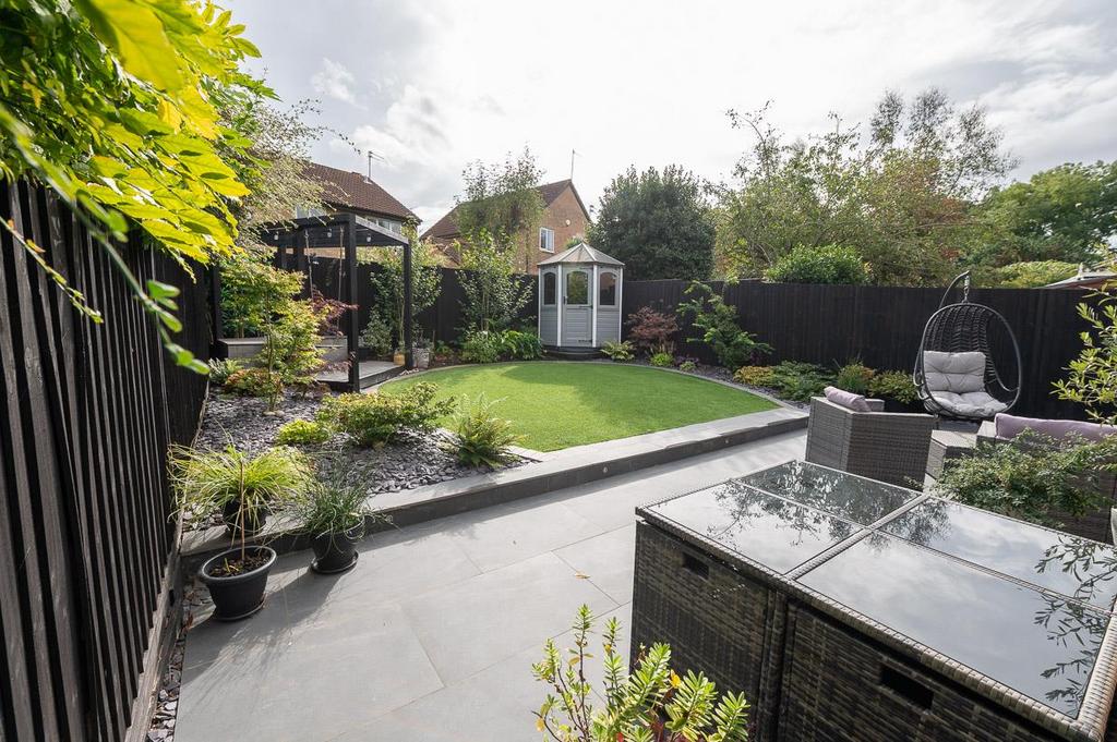 Rear garden .jpg
