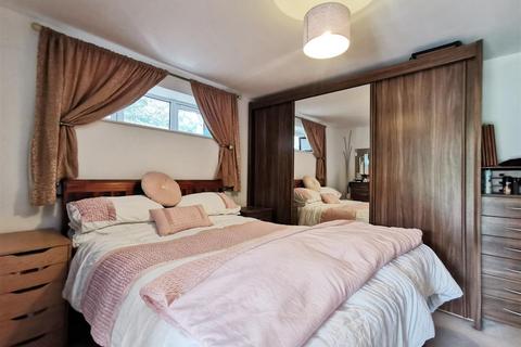 5 bedroom detached house for sale, Victoria Close, Mickleover, Derby
