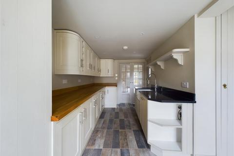 65 Eastgate, Pickering, YO18 7DX