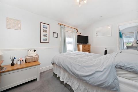 5 Course Road, Ascot, SL5 7HQ