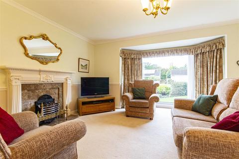 4 bedroom detached house for sale - Pine View, Ashgate, Chesterfield