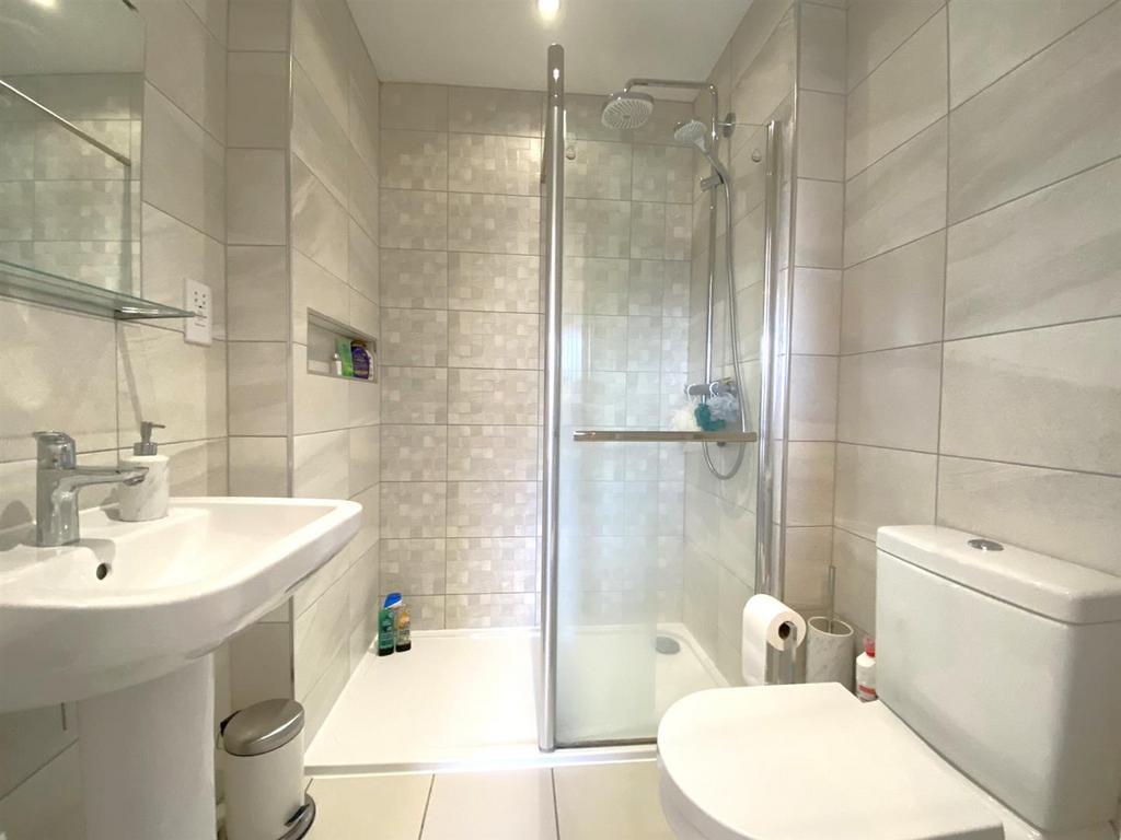 En suite.jpg