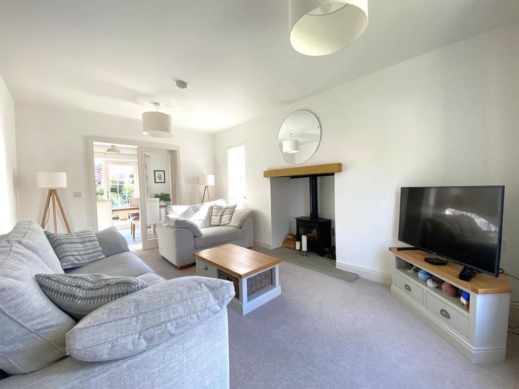 Sitting room.jpg