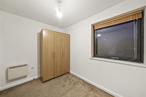 2 bedroom flat for sale, Hirst Crescent, WEMBLEY