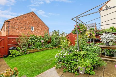 9 Cotswold Way, Whitehouse, Milton Keynes, MK8 1BJ