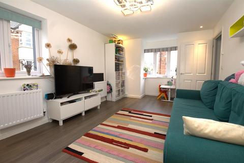 9 Cotswold Way, Whitehouse, Milton Keynes, MK8 1BJ