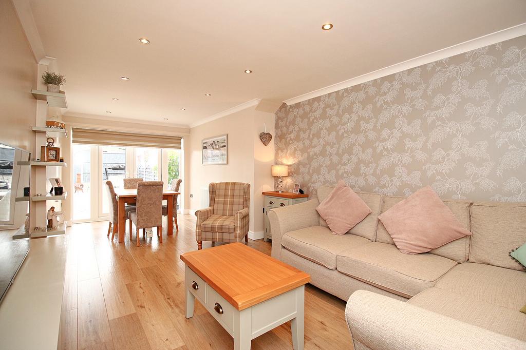 Spencer Avenue, Thurmaston, LE4 2 bed semidetached bungalow for sale