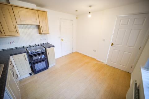 3 bedroom terraced house to rent, Horseymere Gardens, Sutton, St Helens