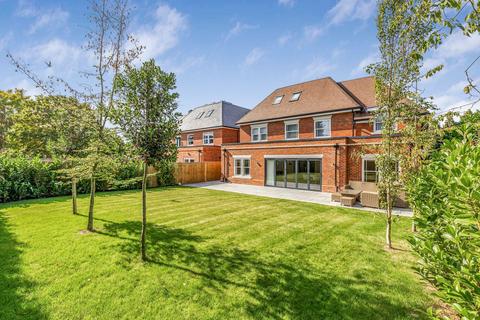 5 bedroom detached house for sale, Fairmile Lane, Cobham, KT11