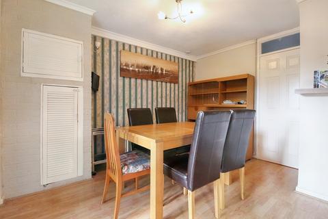 3 bedroom terraced house for sale - Walnut Drive, Witham, Essex
