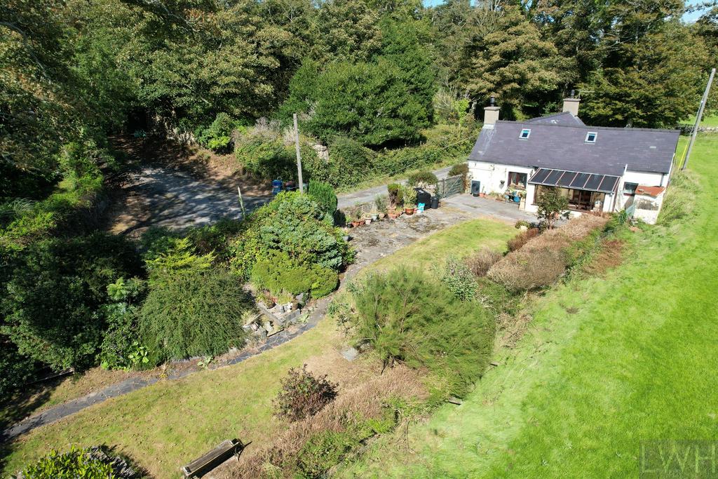 Penclogwyn Cottage, Abererch 3 bed cottage for sale £325,000