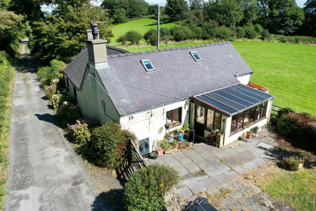 Penclogwyn Cottage, Abererch 3 bed cottage for sale £325,000