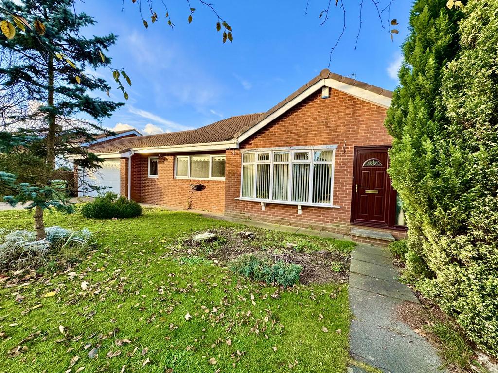 Norham Drive, Oakerside, Peterlee, Durham, SR8 1ND 3 bed bungalow for