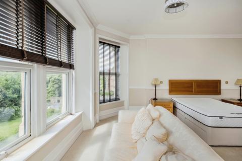 2 bedroom apartment for sale, Langland Bay Manor, Langland, Swansea, SA3