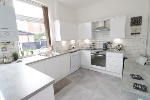 2 bedroom terraced house for sale - Lumn Road, Hyde, Cheshire, SK14