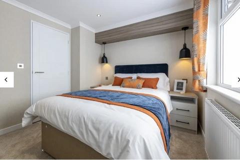 2 bedroom park home for sale, Matchams Lane, Hurn Christchurch, Dorset BH23 6AW