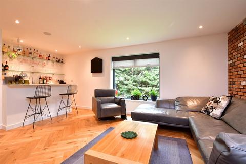 High Mead Braypool Lane, Patcham, Brighton, BN1 8ZH