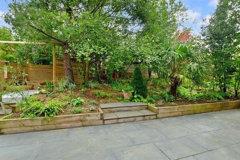 High Mead Braypool Lane, Patcham, Brighton, BN1 8ZH