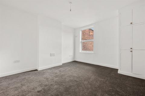 430 Nottingham Road, Nottingham, NG6 0FD
