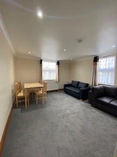 2 bedroom flat to rent, Sherborne Gardens, West Ealing
