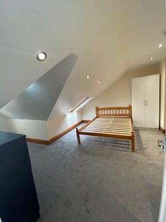 2 bedroom flat to rent, Sherborne Gardens, West Ealing