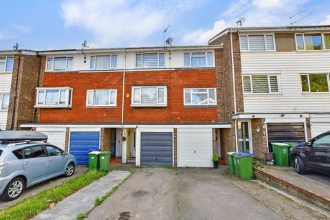 Silver Spring Close, Erith, Kent