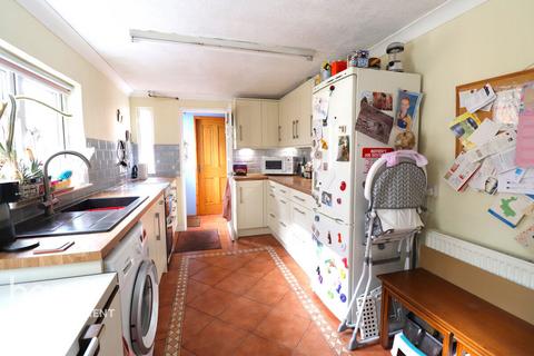 3 bedroom terraced house for sale - Waterloo Street, Burton-On-Trent
