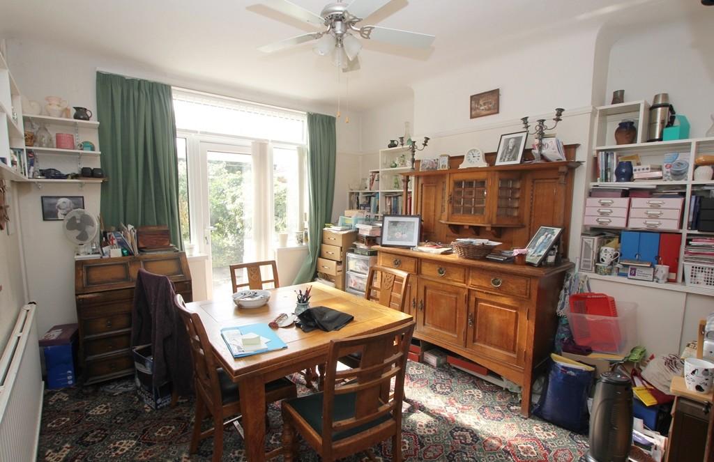 Daleside, Upton, Chester, CH2 3 bed semidetached house for sale £275,000