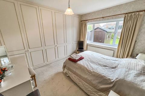 2 bedroom semi-detached bungalow for sale, Breightmet Fold Lane, Bolton