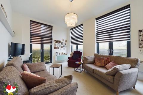 Flat 4, 3 Friars Orchard, Gloucester, GL1 1GA