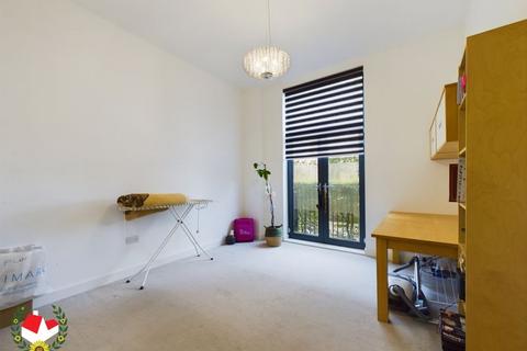 Flat 4, 3 Friars Orchard, Gloucester, GL1 1GA