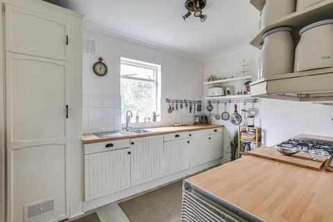 Flat 3, 6 Moreton Road, South Croydon, CR2 7DL