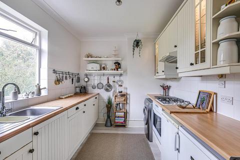 Flat 3, 6 Moreton Road, South Croydon, CR2 7DL