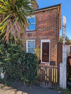 49 Southend Road, Stanford-le-hope, SS17 0PQ