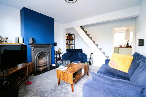 49 Southend Road, Stanford-le-hope, SS17 0PQ