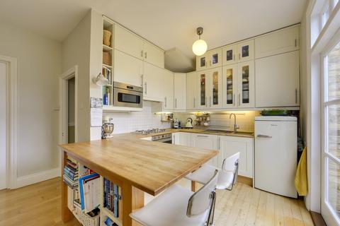 26 Chalcroft Road, London, SE13 5RF