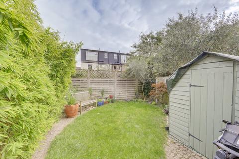 26 Chalcroft Road, London, SE13 5RF
