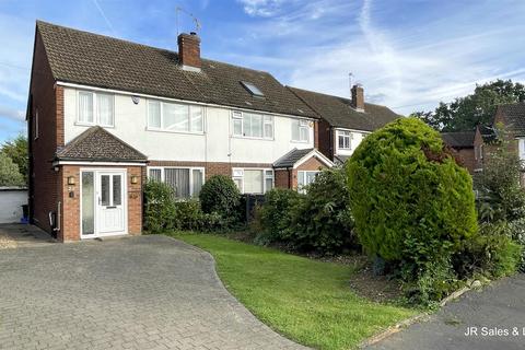 22 Goffs Crescent, Goffs Oak, Waltham Cross, EN7 5JR