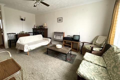 2 bedroom semi-detached bungalow for sale - Starre Close, Seaton, Devon, EX12