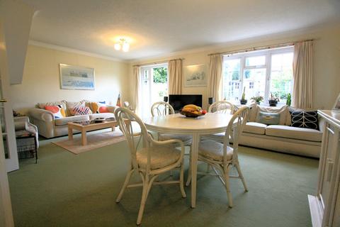 6a Lake Avenue, Bromley, BR1 4EN