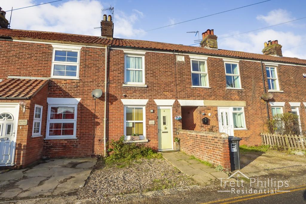Beach Road, Sea Palling, Norwich, Norfolk, NR12 0UJ 2 bed terraced