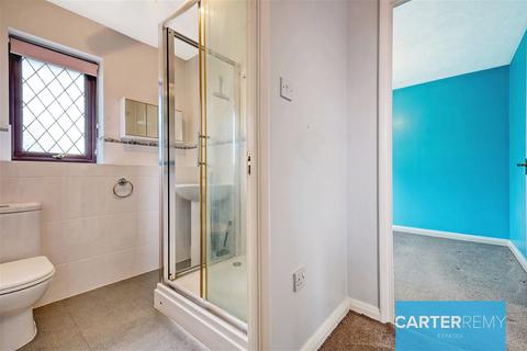 3 Archates Avenue, Grays, RM16 6QS