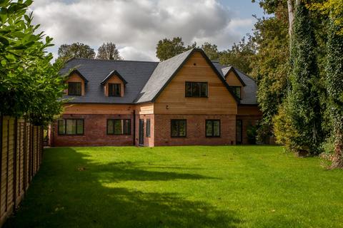 6 bedroom detached house for sale, Cholderton Road, Grateley, Andover, Hampshire, SP11