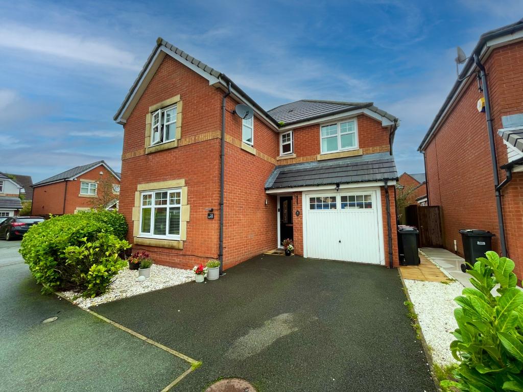 Coppice Close, Chew Moor, Bolton, Lancashire, BL6 4 bed detached house for sale £400,000