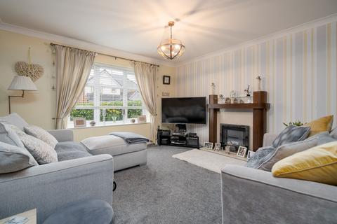 38 Coppice Close, Lostock, Bolton, BL6 4GE