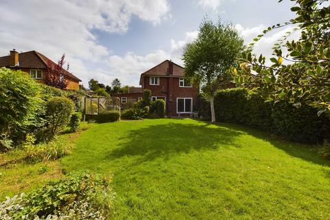 6 Cangels Close, Hemel Hempstead, HP1 1NJ
