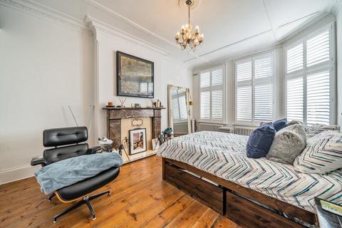 2 bedroom maisonette for sale, Conyers Road, Streatham