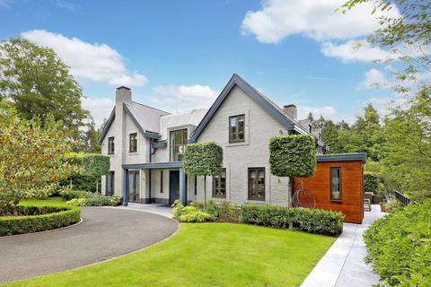 4 bedroom detached house for sale, Portnall Rise, Virginia Water