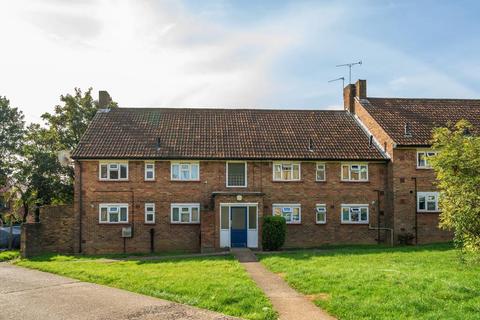 51 Basing Way, London, N3 3BP