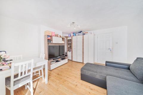 51 Basing Way, London, N3 3BP
